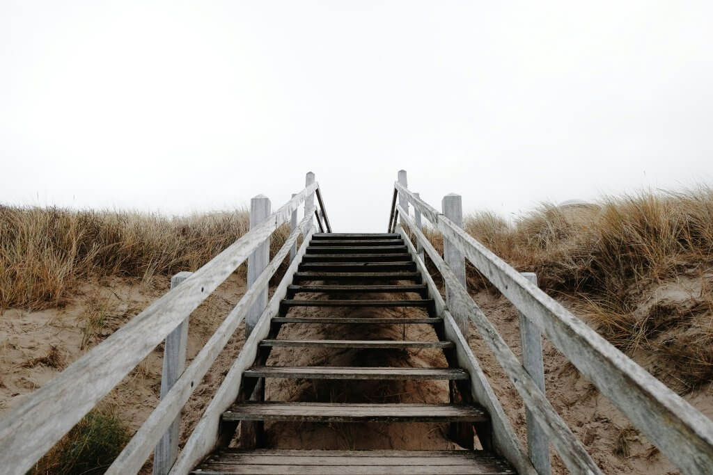 escalier donnant sur les dunes